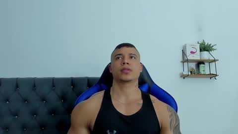 Snapshot of adam_boss chatting on 14, 11, 2025 adam boss online show from 14, 11, 2025