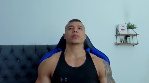 Snapshot of adam_boss chatting on 18, 11, 2025 adam boss online show from 18, 11, 2025