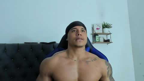 adam boss online show from 9, 4, 2026