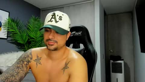 adam clarke online show from 11, 3, 2026