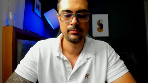 adam clarke online show from 15, 5, 2026