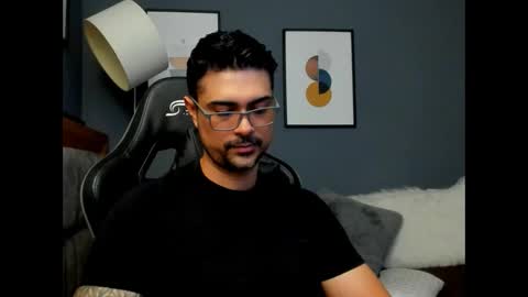 adam clarke online show from 16, 5, 2026