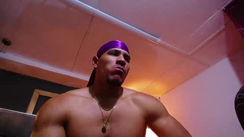 adam_fit19cm online show from 1, 5, 2026