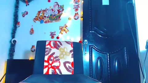 adam hot11 online show from 11, 12, 2024