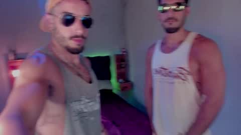 Hello welcome 3 online show from 1, 10, 2025