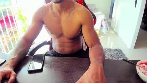 Adam Valencia online show from 14, 9, 2025