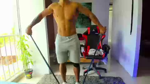 Adam Valencia online show from 15, 9, 2025