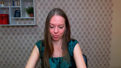 adamais_ online show from 17, 10, 2025