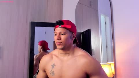 Snapshot of adambrocs1 chatting on 5, 10, 2025 adambrocs1 online show from 5, 10, 2025