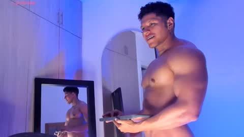 Snapshot of adambrocs1 chatting on 22, 10, 2025 adambrocs1 online show from 22, 10, 2025