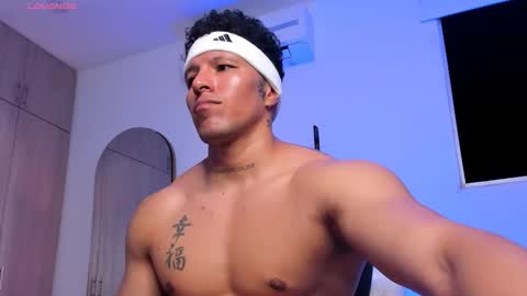 Snapshot of adambrocs1 chatting on 26, 10, 2025 adambrocs1 online show from 26, 10, 2025