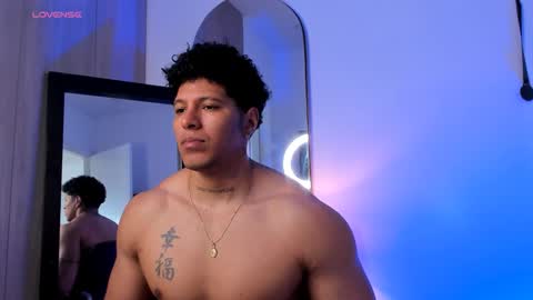 adambrocs1 online show from 23, 2, 2026