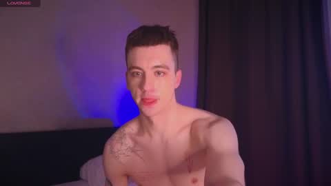 Snapshot of adampolerno chatting on 31, 1, 2025 Hi Im Adam Glad to see u here 3 And its my first day online show from 31, 1, 2025