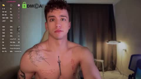 Snapshot of adampolerno chatting on 16, 10, 2025 Hi Im Adam Glad to see u here 3 And its my first day online show from 16, 10, 2025