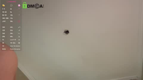 Snapshot of adampolerno chatting on 22, 10, 2025 Hi Im Adam Glad to see u here 3 And its my first day online show from 22, 10, 2025