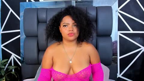 Snapshot of adams_cloe chatting on 11, 3, 2025 Cloe Adams online show from 11, 3, 2025