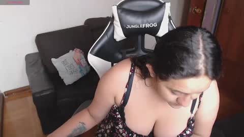 adams_mel online show from 24, 4, 2026