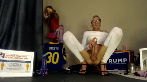 Snapshot of adamseve777 chatting on 6, 12, 2024 TaylorSexbot online show from 6, 12, 2024
