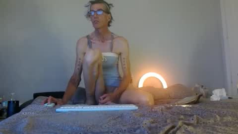TaylorSexbot online show from 13, 5, 2026