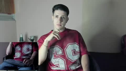 Snapshot of adan_rivas chatting on 7, 6, 2026 adan online show from 7, 6, 2026
