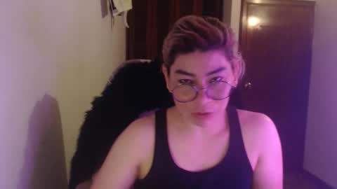 Snapshot of adan_romanoff chatting on 6, 6, 2026 adan_romanoff online show from 6, 6, 2026