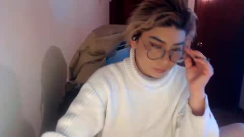 Snapshot of adan_romanoff chatting on 8, 6, 2026 adan_romanoff online show from 8, 6, 2026