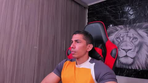 Adan Sin online show from 9, 10, 2025