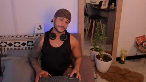 ADAN VEGA online show from 7, 6, 2026