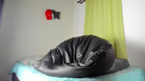 Snapshot of adanxbaby chatting on 16, 12, 2025 online show from 16, 12, 2025