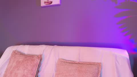 Snapshot of adara_johnson_ chatting on 13, 4, 2026 Adara Johnson online show from 13, 4, 2026