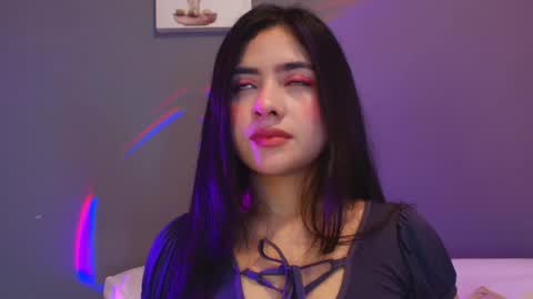  Adara Johnson  online show from 30, 5, 2026