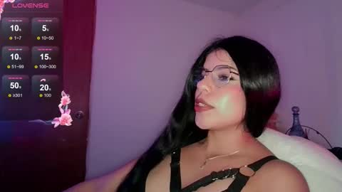 Adara online show from 30, 4, 2026