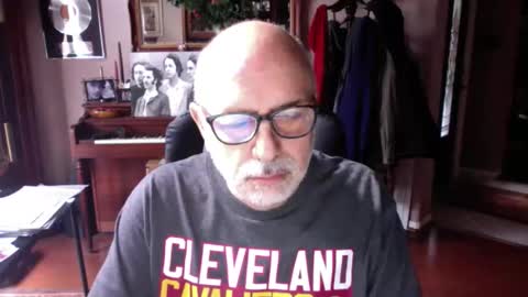 add_me_2 online show from 15, 5, 2026