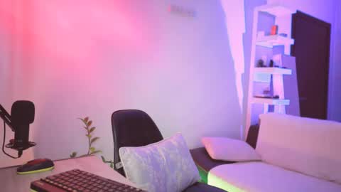 Snapshot of addictsqueen chatting on 10, 2, 2025 ADDICTION online show from 10, 2, 2025