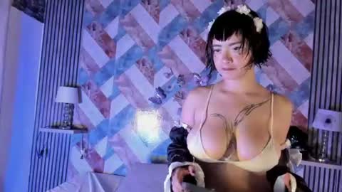 Snapshot of addison_avery chatting on 23, 7, 2026 addison_avery online show from 23, 7, 2026