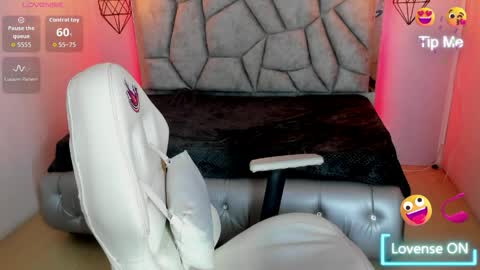 addy__02 online show from 15, 5, 2026