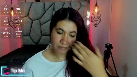 addy__02 online show from 19, 5, 2026