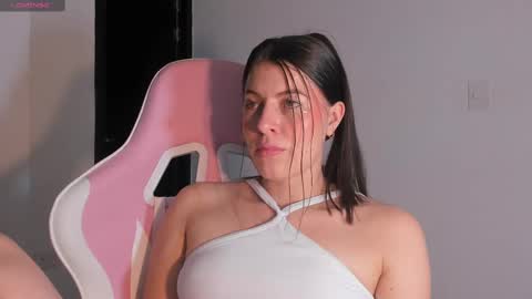 Snapshot of adela_parker chatting on 21, 12, 2024 Adela Parker online show from 21, 12, 2024