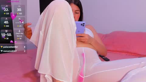 Snapshot of adela_parker chatting on 21, 1, 2025 Adela Parker online show from 21, 1, 2025