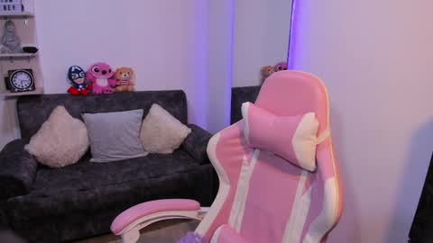 Adela Parker  online show from 1, 12, 2025