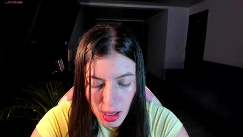 Snapshot of adela_parker chatting on 4, 5, 2026 Adela Parker online show from 4, 5, 2026