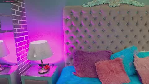 Snapshot of adelainebest chatting on 16, 9, 2025 Adelaine online show from 16, 9, 2025