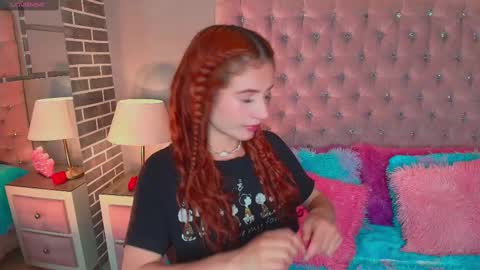 Snapshot of adelainebest chatting on 8, 10, 2025 Adelaine online show from 8, 10, 2025