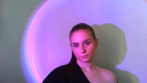 Snapshot of adele_amore chatting on 9, 2, 2025 Adele Amore online show from 9, 2, 2025