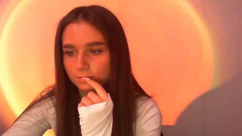 Snapshot of adele_amore chatting on 14, 2, 2025 Adele Amore online show from 14, 2, 2025