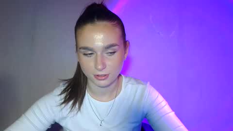 Snapshot of adele_amore chatting on 8, 3, 2025 Adele Amore online show from 8, 3, 2025