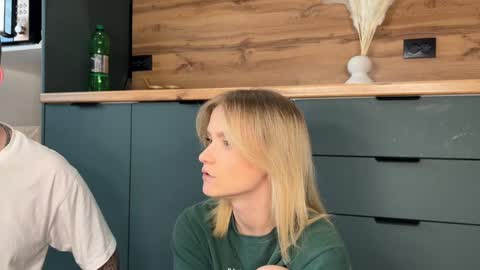 Snapshot of adele_nick2202 chatting on 4, 4, 2026 Adele Nick online show from 4, 4, 2026