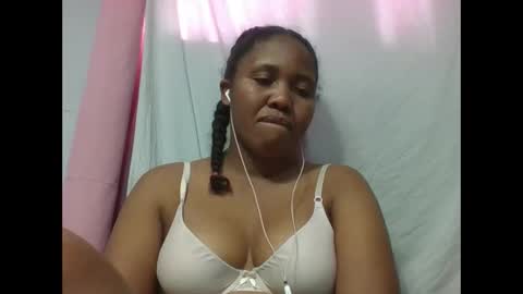 adelealy online show from 27, 10, 2025