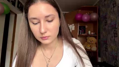 Snapshot of adeleapel chatting on 4, 3, 2026 Poly online show from 4, 3, 2026