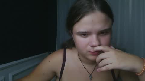 adelecruzz online show from 13, 9, 2025